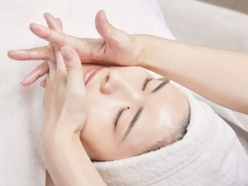ケービューティ(K-Beauty)の写真/【韓国技！小顔アロマコルギフェイシャル¥4,980】むくみや落ちてきた筋肉をしっかり引き上げリフトアップ★