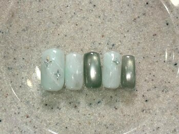 クプ アイラッシュプラス(qup)/定額ニュアンスコース¥8500