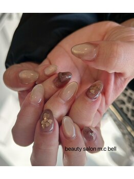 エムシーベル(m.c bell)/