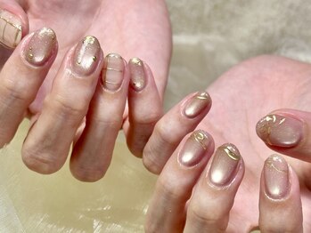 エルネイル(elu nail)の写真/可愛いをぎゅっと詰め込んだネイルデザインをelu nailで実現♪お洒落なニュアンスネイルにうっとり…＊