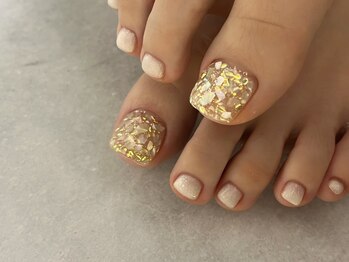 ナナ 白金高輪(nana)の写真/フットネイルが主役の季節。素足に自信がもてるようになる【トータルフットケアコース100分】がおすすめ！