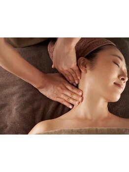 首・肩のつらさを改善したい