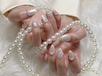 ナナリスボン 福岡(NANA LISBON)/ホワイトパールネイル