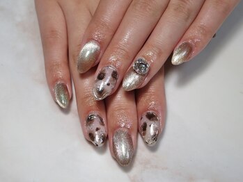 ネイルサロンル ミエル(lumiere)/