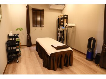 カエデ(Kaede)/【施術室】