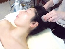ナトゥラの雰囲気（カッサとハンドによるドライヘッドスパ！眼精疲労におすすめ◎）