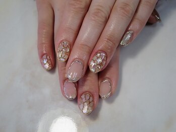 ネイルサロンル ミエル(lumiere)/