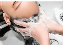 クウ 新宿店(Kuu)/マッサージシャンプー