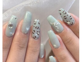 ミントグリーン×レオパード