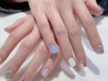 エイナネイル(einanail)/アート4本ネイル