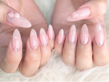アゲル ネイルアンドアイラッシュ(ageru &nbsp;Nail&EyeLush】)の写真/湘南台駅スグ!指先に上品な輝きを★マグネットやフラッシュでつくる“魅せるオフィスネイル”