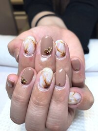 ～ベージュ大理石ネイル～