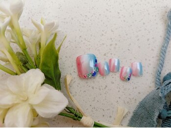 ネイルサロン&スクール ジーナ(GINA)/縦グラデーションシェルネイル