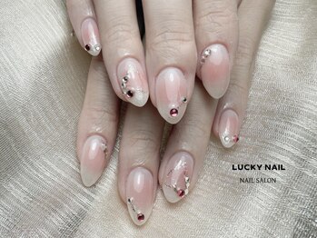ラッキーネイル(LUCKY NAIL)/