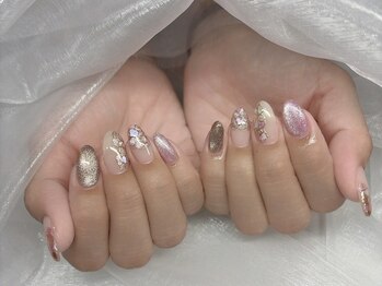 サラ 金山店(Sara)の写真/シンプルからアートまで定額デザインが豊富！流行りや季節のデザインで指先を彩る
