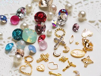 ネイルルーム ラプチュア(Nail Room Rapchua)/パーツの種類も豊富