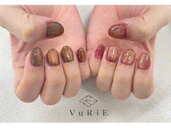 ヴリエ 豊田店(VURIE)/マグネットネイル