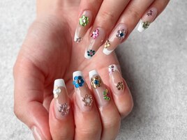 フレンチ　お花　カジュアル