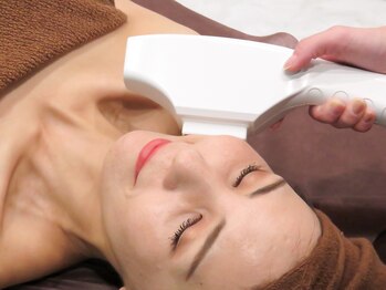 アリュール(Allure)/光フェイシャル