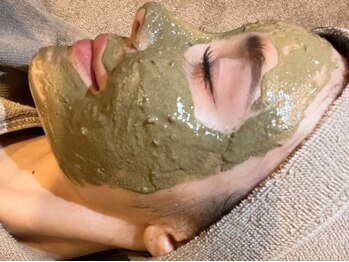 ドクターエイチ 麻布十番店(Doctor.H)の写真/【結果重視の肌質改善専門サロン】次世代ハーブピーリングで肌の凹凸改善！気になるニキビケアも◎