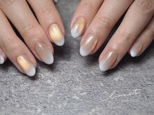 ネイルクローゼット(Nail Closet)の雰囲気（鉄粉が含まれたマグネットジェルは独特な輝を作り出します！）