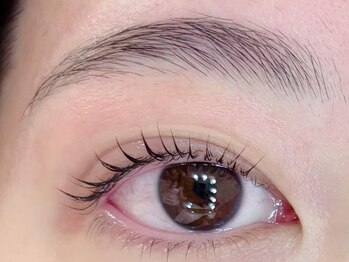 ハットウ(HATTO)の写真/自然な目元が好きな方に！まつ毛パーマだけでなく、眉カット/描き方レッスン/ワックス脱毛のセットも♪