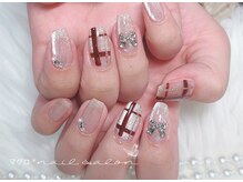 マグロ ネイルサロン/