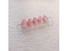 リピネ(lipine)の雰囲気（花ネイルで春を可愛く楽しもう♪）