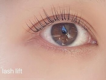 グランドール アンジョウ 安城(grandeur.anjo)の写真/初めてでも安心♪パリジェンヌ/アイブロウで理想の目元へ！学割U24も☆◎[安城/三河/学割U24]
