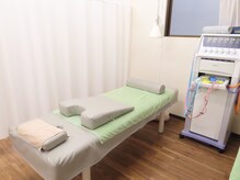 まちかど整骨院の雰囲気(カーテンで簡易個室も作れます。)