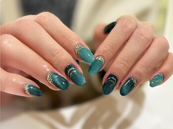 グラマラス プレジール 中野店(glamourous plaisir)の写真/【マグネットネイル/ワンカラー/ワンポイントアート】で指先に贅沢を♪サンダルの季節はフットネイルも◎
