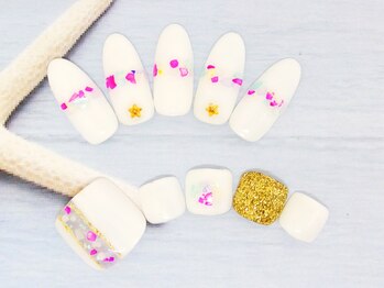 ティーエヌ 名古屋矢場町店/ハンドフットお揃い♪シェル