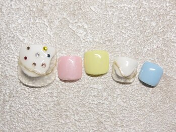 リッカオウチネイル(Lycka)/《FOOT》デザインネイル/¥7,500