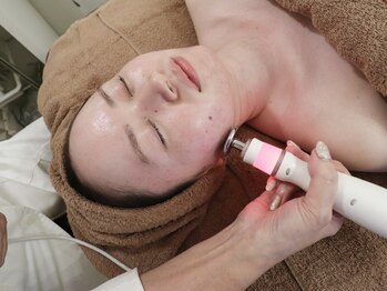 ヴィヴァンポー(VIVANPOR)/プラズマフェイシャル