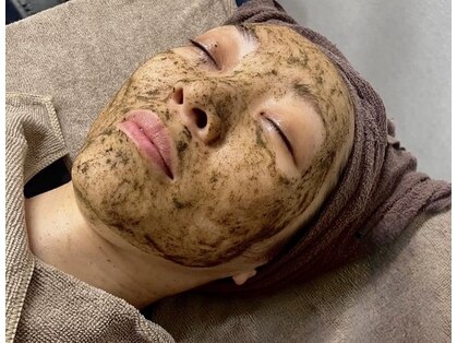 ロイヤルキューティー 介正鍼灸整骨院 コマーシャルモール博多(ROYAL QT)の写真