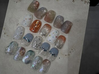 ネイル ルーム エン(nail room en.)の写真/ニュアンスを中心にシンプル~季節の色味や素材感を活かしたニュアンスデザインメニューも◎