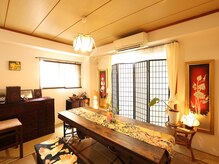 華々の雰囲気（アジアンテイストの癒しの空間で贅沢なリラックスタイムをご提供）