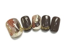 ネイルアンドまつげ リュフェール 五反田(Nail Lufaire)/ブラウンニュアンスフットネイル