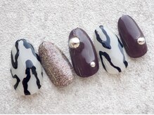 カトルナフ(quatre fois neuf)/大人のモードニュアンスネイル