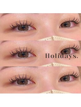 ホリデイズ(Holidays)の写真/【エクステメニューも豊富に取り揃えております♪】フラットラッシュやボリュームラッシュも◎