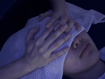 ネムリ(nemuri)の写真/【女性限定】心地よいリラックス空間で思わず寝落ちしてしまうドライヘッドスパ♪首肩こりや日頃の疲れに◎