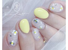 エクラ(eclat)の雰囲気（キラキラ×ホロフラワー）