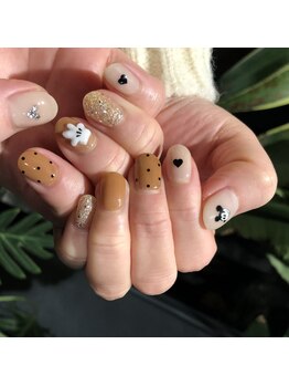 トータルサロン 白べぇーっ プラス/キャラクターネイル