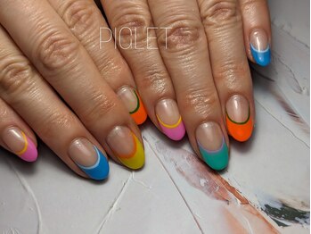 ネイルアンドアイラッシュアンドアロマ ピグレット(PIGLET)/カラフルフレンチ