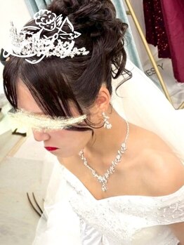 東船橋スタンス整体院の写真/《美しさ際立つ立ち姿♪》骨格診断つきブライダル整体◆ドレスを綺麗に纏える肩甲骨&デコルテへ導く★