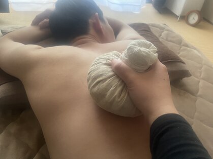 キーナ(Kiina)の写真