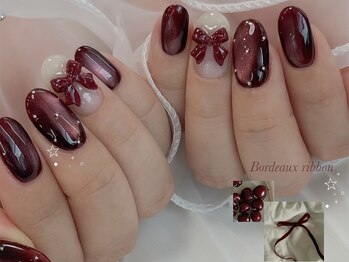 ボルドーリボンネイル