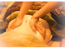 キヨラカ(氣浄華 kiyoraka)の雰囲気（刺さないツボ経絡技術とアロマで根本改善！免疫力UP！）