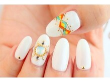 トータルビューティーステラ(TOTAL BEAUTY STELLA)/エスニックネイル