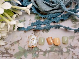 フラワーネイル